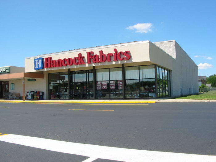 Green Acres Cinema - July 2002 (newer photo)